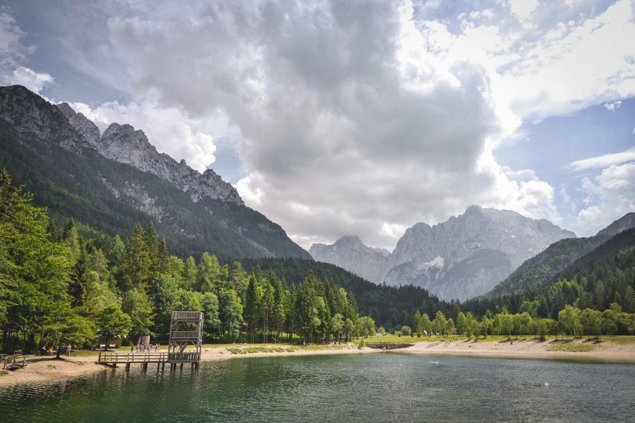 Klass 210 Kranjska Gora Buitenkant foto